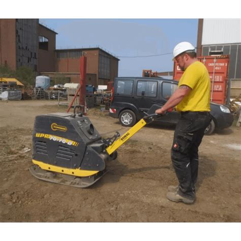 Zagęszczarka rewersyjna Bomag BPR 70/70 D