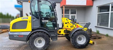 zdjęcie poglądowe ładowarki kołowej Wacker Neuson WL 52 na placu budowy