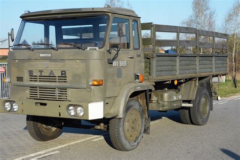 Historyczny samochód ciężarowy Star 28/29