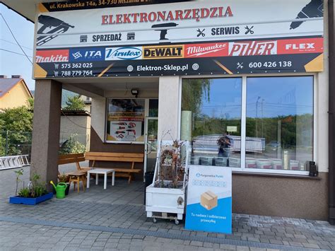 Zdjęcie przedstawiające punkt serwisowy autoryzowanego dealera Yanmar