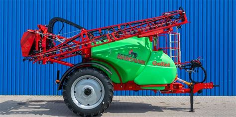 Opryskiwacz Krukowiak Goliat 3000 w akcji na polu