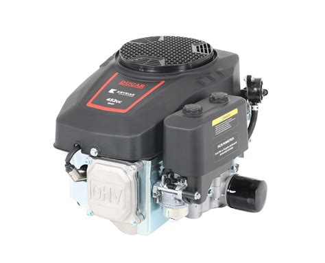 Widok na silnik V-twin traktora ogrodowego