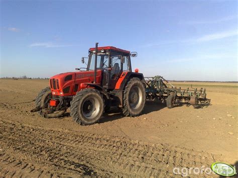 Ursus C-385 w akcji z agregatem uprawowym