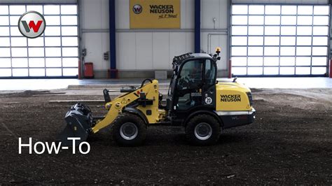Różne profile opon dostępne dla ładowarek kołowych Wacker Neuson