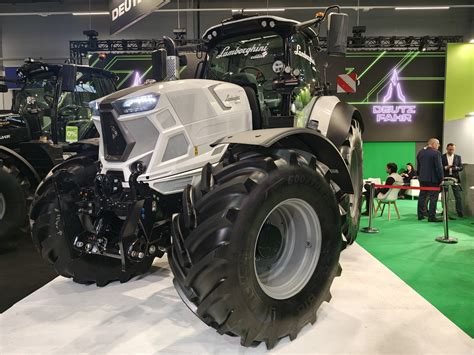 Zdjęcie ciągnika Lamborghini 7250 TTV Deutz-Fahr Edition w białym kolorze
