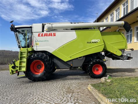 Infografika z kluczowymi danymi technicznymi Claas Tucano 450