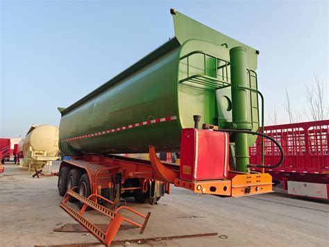 Thematic photo of a tipper trailer 