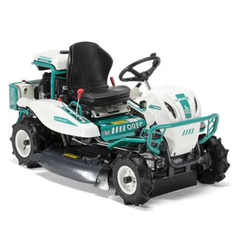 Infographic showing the safety features and cutting system of the OREC RM60 W brushcutter.