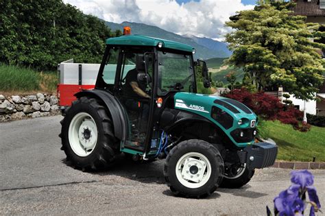 Photo of Arbos 4000 series tractor in an orchard