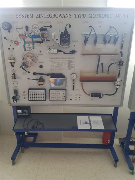 Zestawienie podzespołów hydraulicznych i mechanicznych do miniladowarek