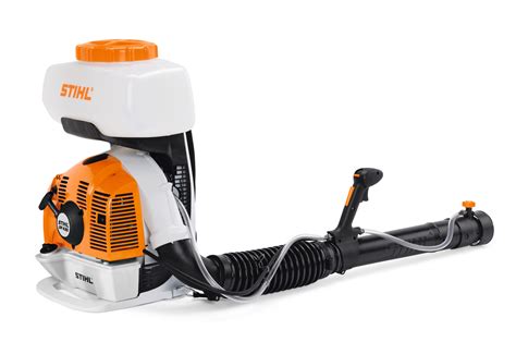 Image of the ergonomic carrying system and padded backrest of the STIHL SR 430