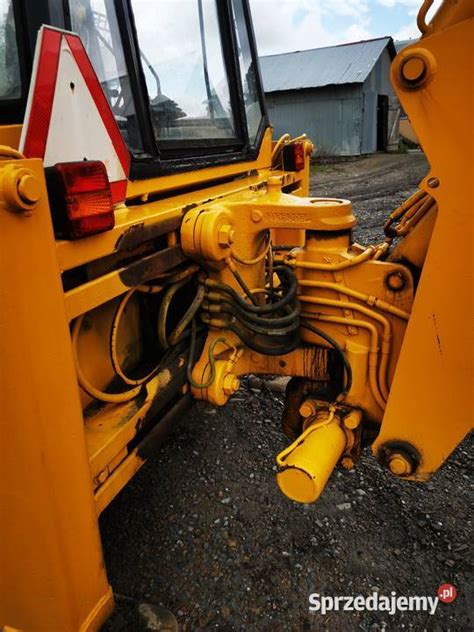 Widok przewodu elektrycznego JCB 718/20217 oraz jego zastosowanie w układzie hydraulicznym koparko-ładowarki JCB 3CX/4CX