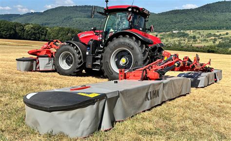 Kuhn GMD 15030 - największa zawieszana kosiarka dyskowa na świecie