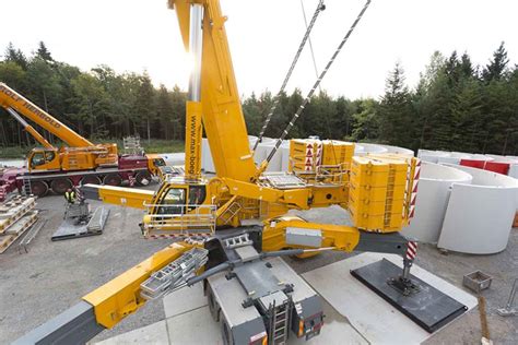Zdjęcie dźwigu Liebherr LTM 1100-4.2 w pracy