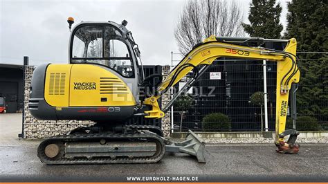 Comparison table of technical specifications between Neuson 3503 and Wacker Neuson 3503