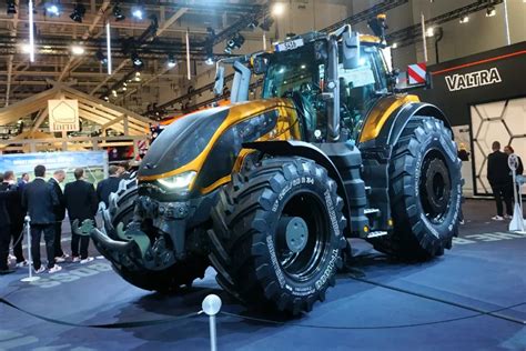 The Boss ciągnik Valtra Serii S na targach Agritechnica