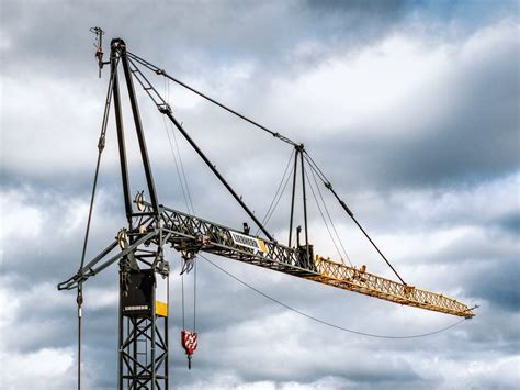Photo showing various Liebherr bottom-slewing tower crane models