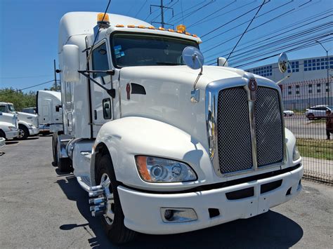 Kenworth T660 Emons Group w europejskiej konfiguracji 4x2