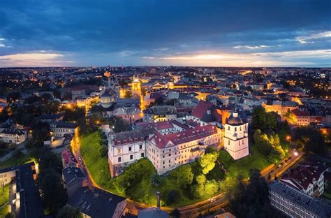 Widok sklepu Irpol Lublin z zewnątrz