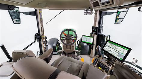 Image of a tractor cabin monitor showing DISC EYE camera feed