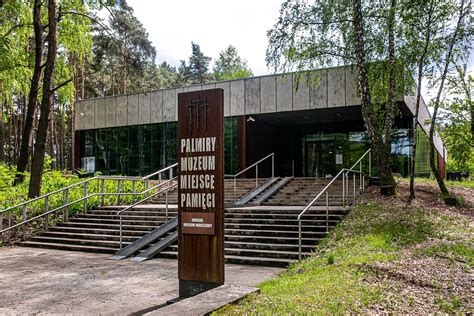 Obelisk koło Gabułtowa, zdjęcie historyczne