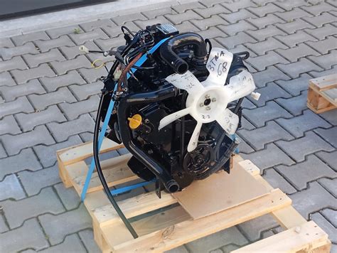 Silnik Yanmar 4TNV88 schemat