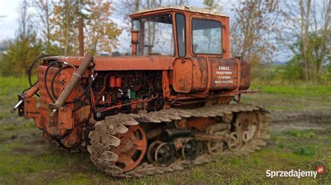 radziecki ciągnik gąsienicowy DT-75