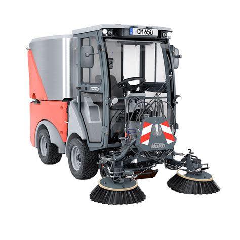Infographic comparing efficiency of different Hako sweeper models based on size