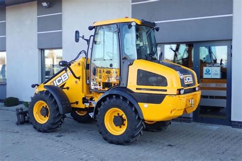 Zdjęcie ładowarki JCB TM180 lub TM220 podczas pracy