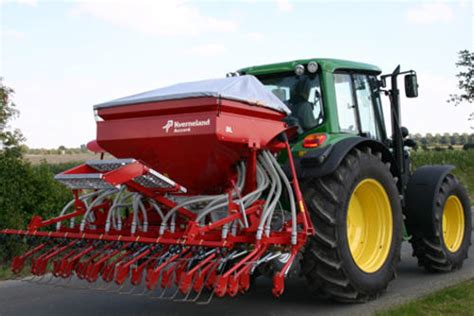Thematic photo of a Kverneland Accord seed drill in a field