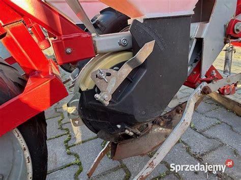 Schemat techniczny tarczy wysiewającej Kongskilde Variosem z zaznaczeniem materiałów