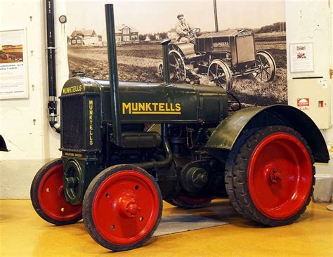historyczny ciągnik Munktells lub Bolinder-Munktells