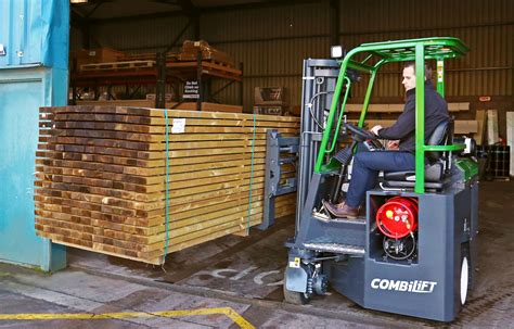 Combilift CB - wózek z przeciwwagą i możliwością jazdy bocznej