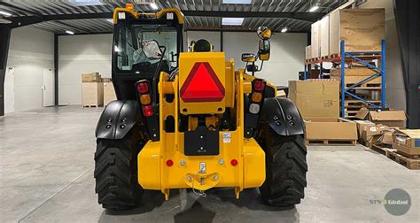 Photo of a rear lamp for JCB telehandler