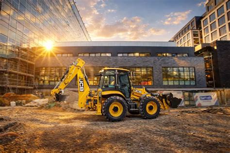 Schemat budowy koparko-ładowarki JCB 4CX z oznaczeniem głównych komponentów
