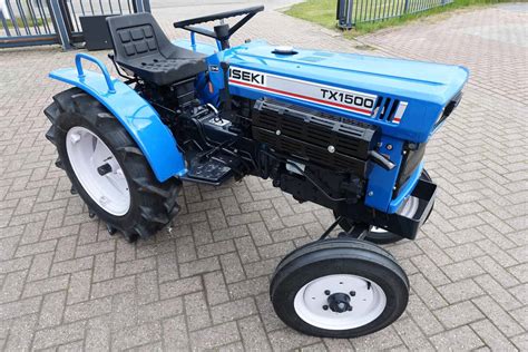 Zdjęcie traktorka Iseki TX1500 2WD w akcji