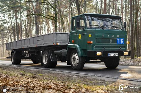 Star C200 z naczepą D-68 w barwach transportowych - zdjęcie odrestaurowanego egzemplarza