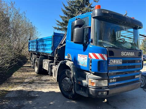 Scania trzyosiowa ciężarówka siodłowa w akcji