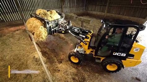 Widok na podwozie i układ napędowy miniładowarki JCB 403