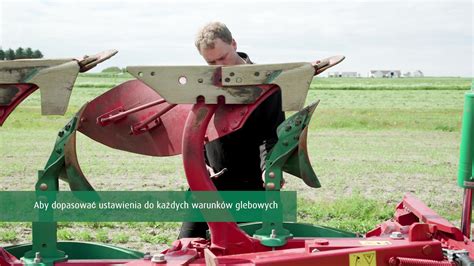 Tematyczne zdjęcie pługów Kverneland w pracy