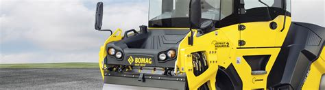 Infografika przedstawiająca działanie technologii oscylacji TanGO oraz systemu Asphalt Manager w walcach BOMAG