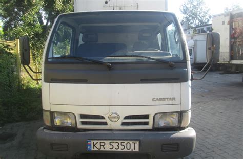 historyczna reklama lub zdjęcie pierwszej generacji Nissan Cabstar
