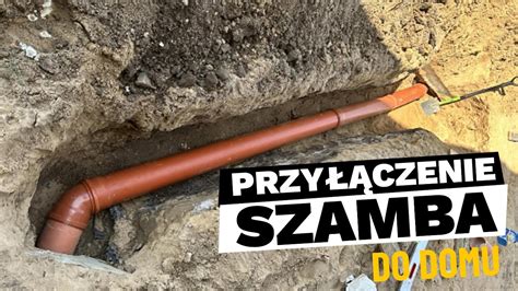 Zdjęcie z kamery inspekcyjnej pokazujące wnętrze rury przed i po czyszczeniu