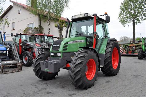 Fendt Farmer 308C w widoku bocznym