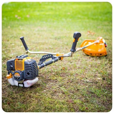 Zestawienie różnych modeli wykaszarek spalinowych Husqvarna