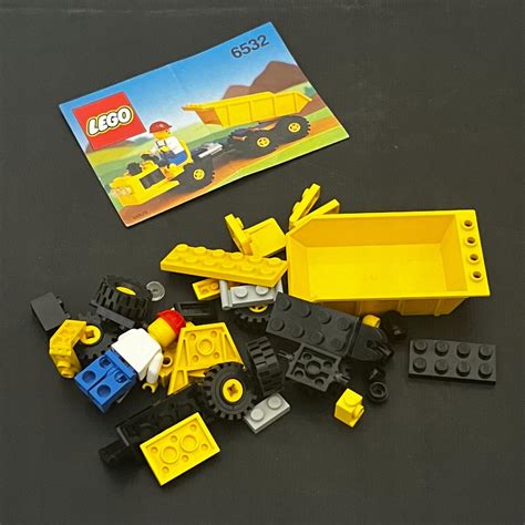 Zdjęcie złożonego modelu LEGO 6532 Sześciokołowa wywrotka
