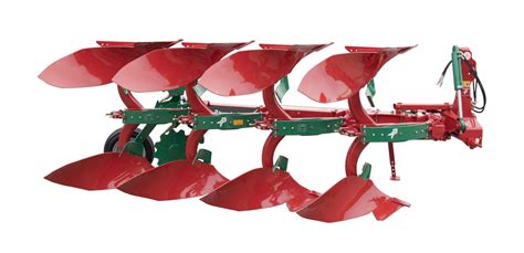 Zdjęcie przedstawiające pług obrotowy Kverneland w trakcie pracy na polu