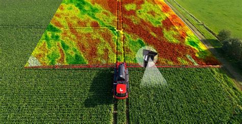 Infografika przedstawiająca system Precision Spraying Horsch