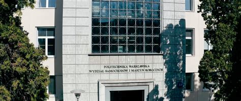 zdjęcie fasady budynku Wydziału Samochodów i Maszyn Roboczych (SIMR) Politechniki Warszawskiej