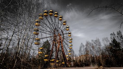 Transporter PTS-2 w Czarnobylskiej Strefie Wykluczenia
